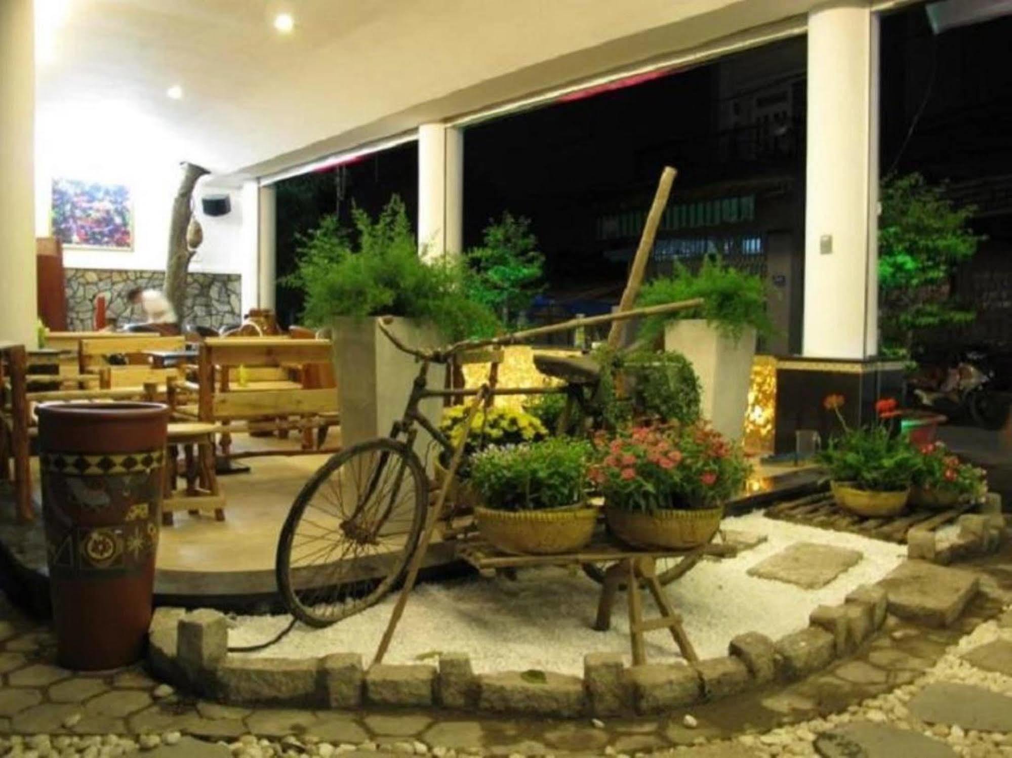 Pylos Hotel Ho Şi Min Exterior foto